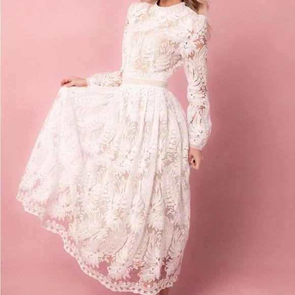 Ivy City Co Naples Dress - Picture 2 of 8